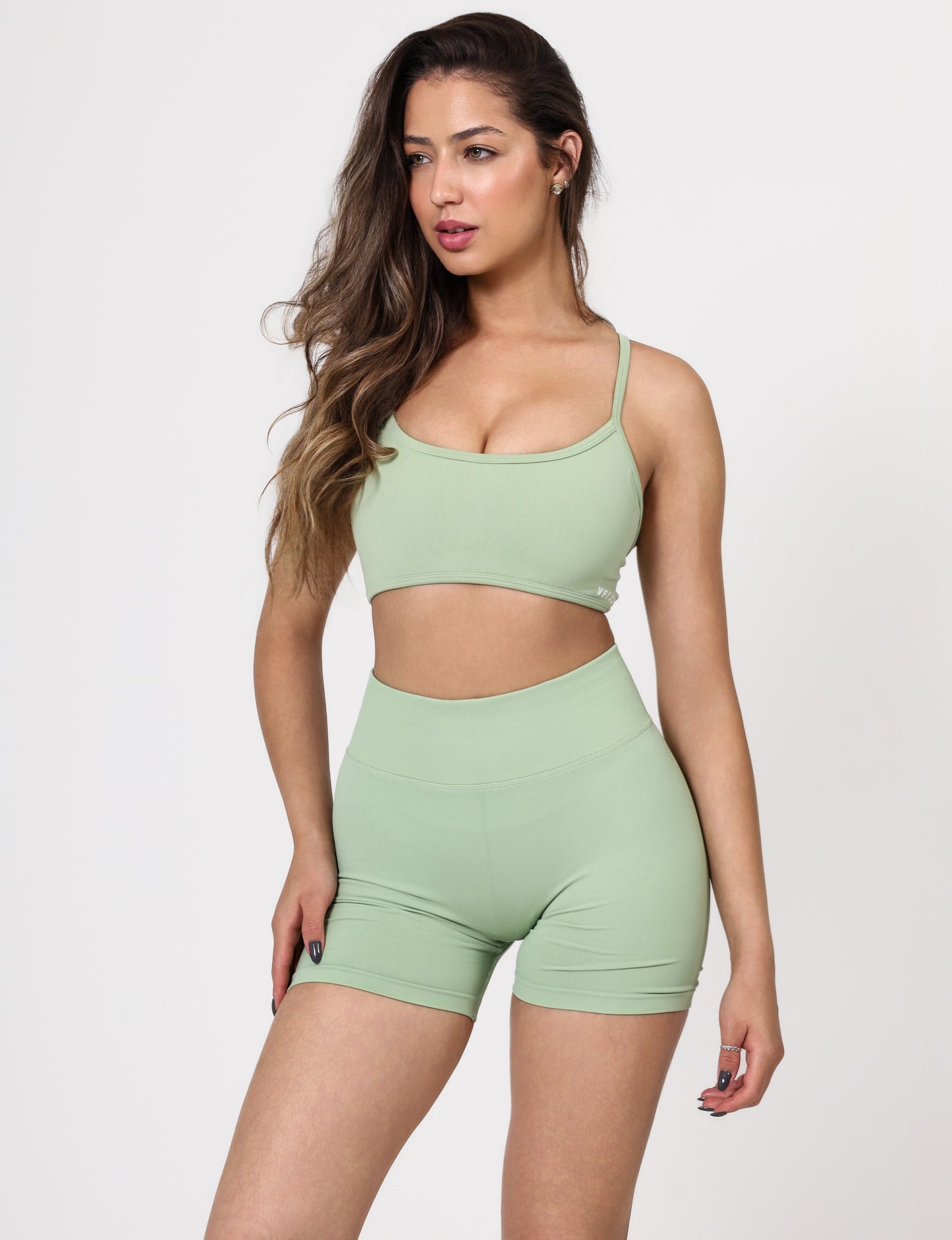SIGNATURE SCRUNCH SHORTS - SAGE GREEN