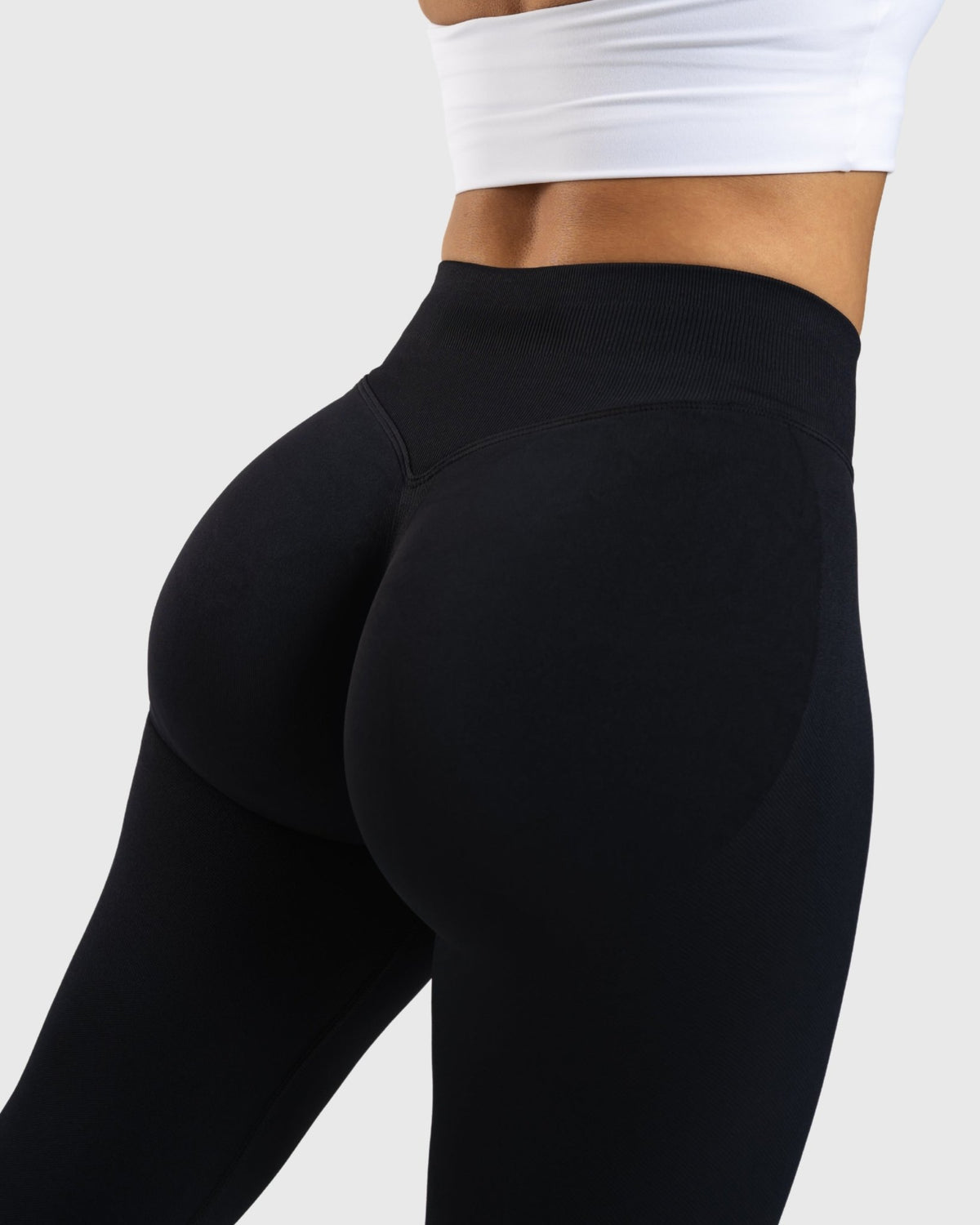 SIGNATURE SCRUNCH LEGGINGS - BLACK
