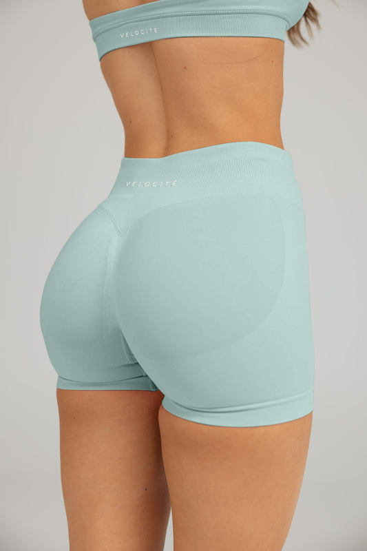 DYNAMIC SEAMLESS SHORTS - ICEY SEA