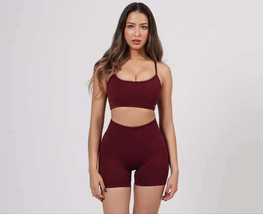 SIGNATURE SCRUNCH SHORTS - WINE