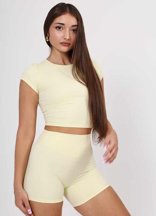 BUTTERSOFT FITTED SHORTS - PASTEL YELLOW