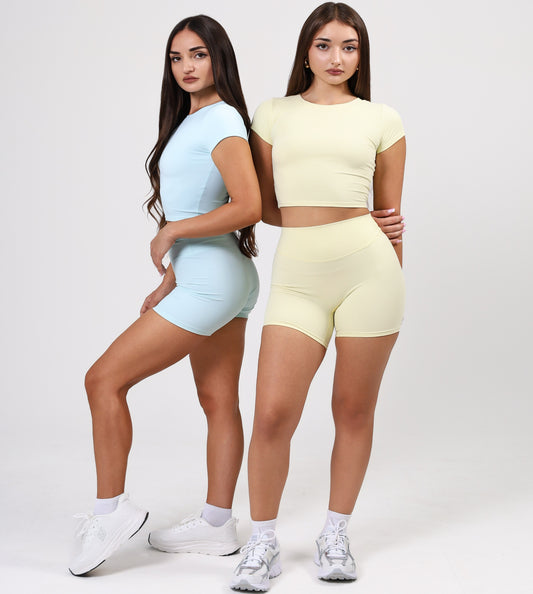 BUTTER FITTED TSHIRT- PASTEL YELLOW